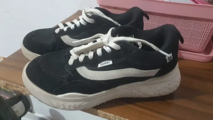 Vendo tênis um da e outro da Sampa tamanho 37 r$ 80 cada