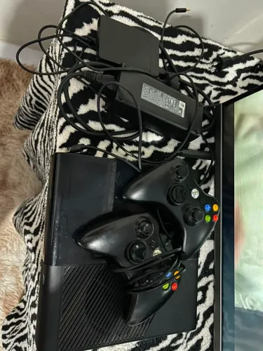 Vendo xbox 360 bloqueado com aurora