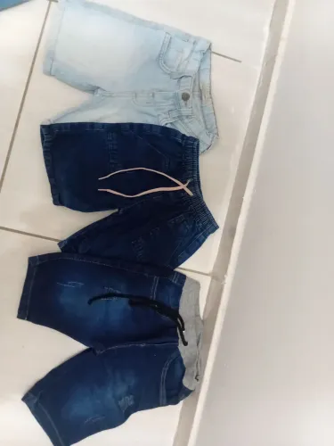 Bermudas tamanho 4 anos