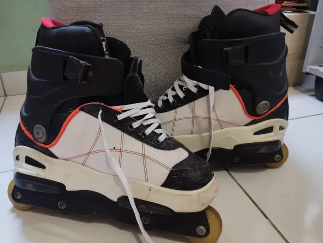 Patins Traxart FZ Freestyle - Tamanho 42