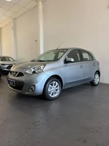 Nissan March 1.0 12V Flex 5P 2016