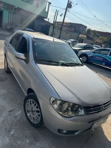 Fiat Siena HLX 1.8 MPI Flex 8V 4P 2007