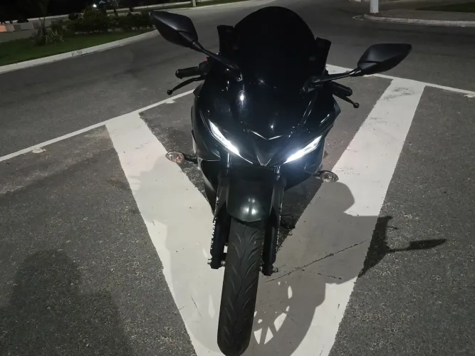 Yamaha R15