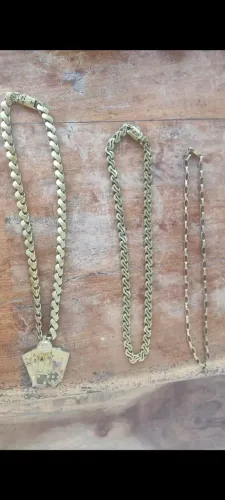 Cordão moeda antiga, todos novos, maior 150, medio 120, menor 100