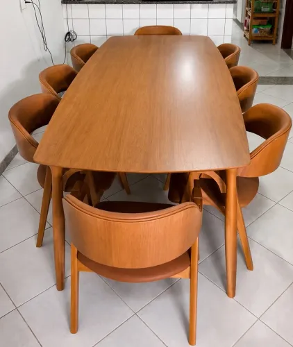 Mesa De Jantar 100% Madeira Com 8 Poltronas