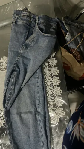 Calça jeans 42