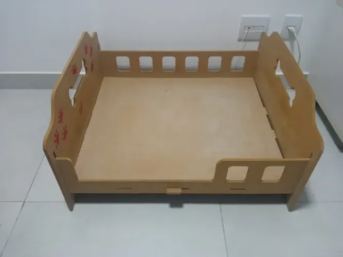 Kit Cama Pet MDF + Comedouro Elevado com vasilha Inox - Porte Médio