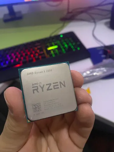 AMD Ryzen 2600