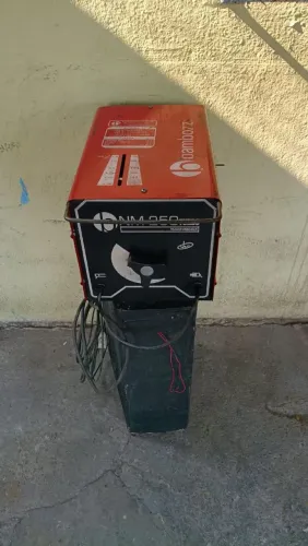 Vendo máquina de solda dois meses de uso whatsapp *