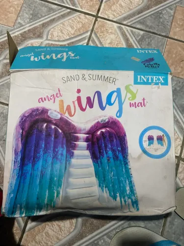 Boa para piscina intex Angel wings May