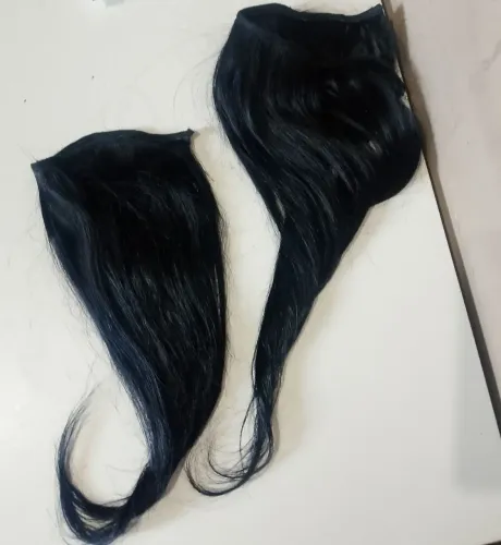 Vendo duas telas de cabelo humano 45 centímetros 200 R$ cada uma..já está na tela 