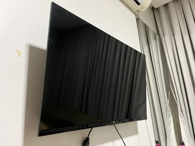 Smart TV HQ 32 polegadas HQS32NKH