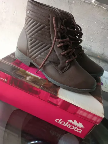 Bota Dakota