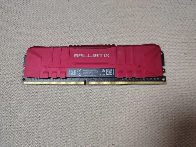 Memória RAM Crucial Ballistix 8GB DDR4 2666MHz - FUNCIONANDO PERFEITAMENTE 