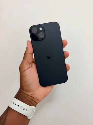 iPhone 15 256GB