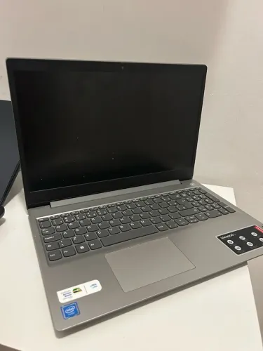 Notebook Lenovo IdeaPad 3 15IGL05