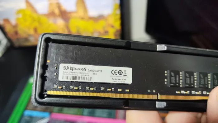 Memória RAM DDR4 16 GB