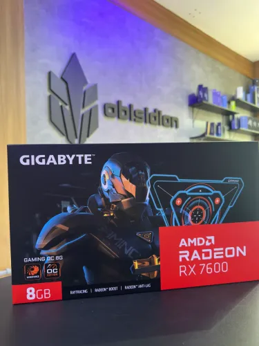 RX 7600 TRIPLE FAN GIGABYTE NOVA