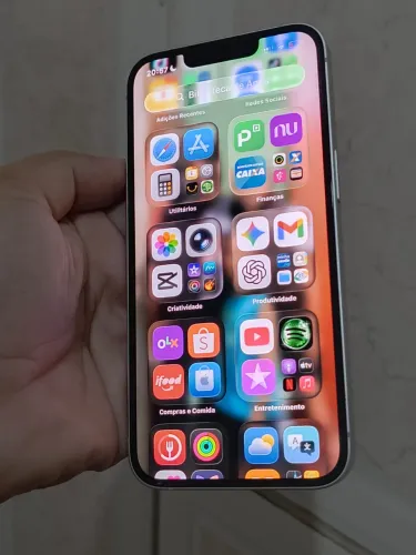 iPhone 16e