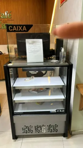 Vitrine Caixa
