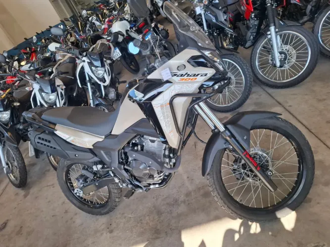 Honda Sahara 300cc 2026 com 400km shalom veículos
