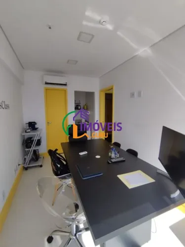CONJ. COMERCIAL - ALPHAVILLE - SP