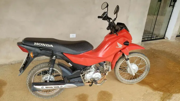 Vendo Honda Pop 110 aceito propostas e troco por carro