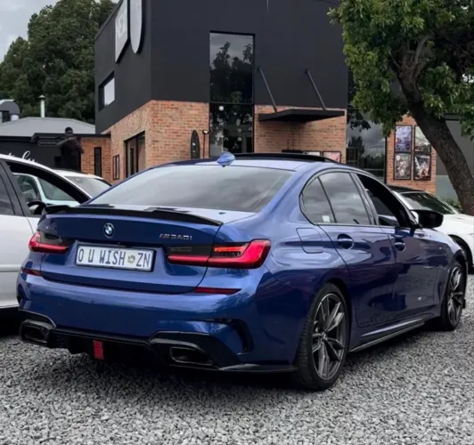 Difusor traseiro BMW G20