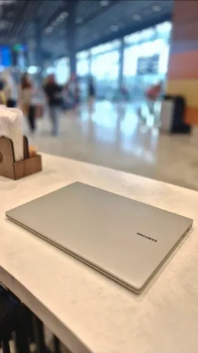 Samsung Book 2