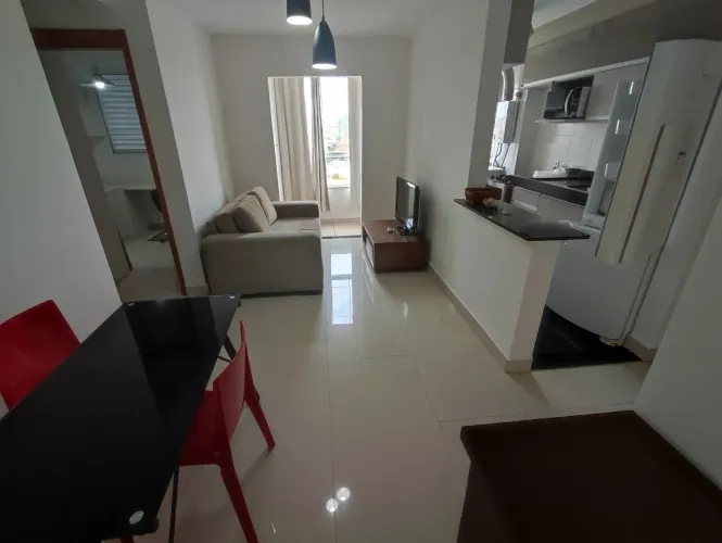 Apto mobiliado com 3 quartos sendo 1 suíte, Glória - Macaé - RJ