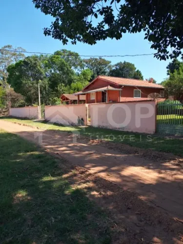 Charmosa Chácara à Venda no Bairro Broa, Itirapina