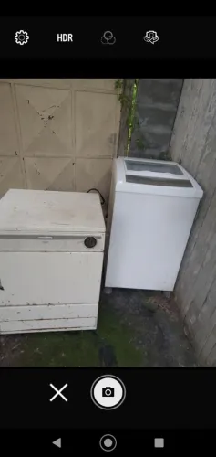 Máquina de lavar roupa e secadora 