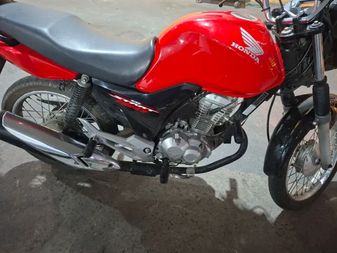 Vendo Honda start 160cc ano 2017 zap: 81. *