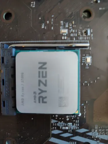 AMD RYZEN 7 5700G + Placa mãe MSI A520M PRO