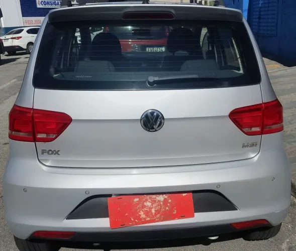 Volkswagen Fox Comfortline 1.6 Flex 8V 5P 2017