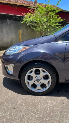 Ford Fiesta SE 1.6 16V Flex 5P 2013