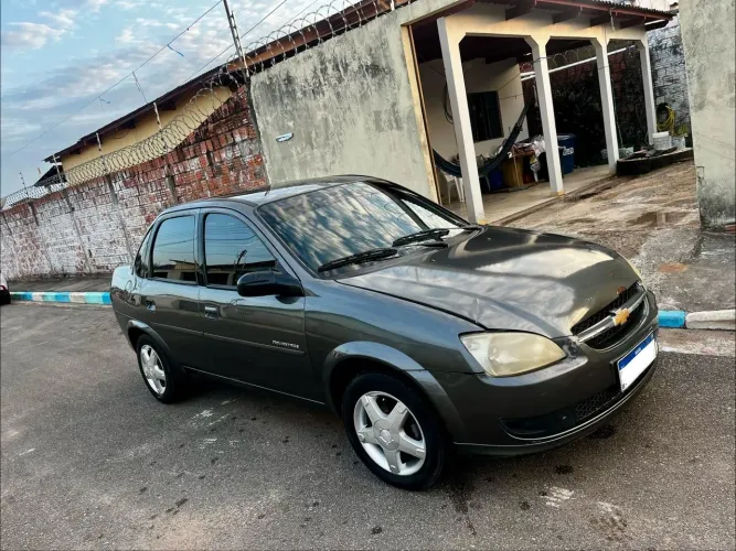 Chevrolet Classic Advantage 1.0 VHC Flexpower 4P 2014