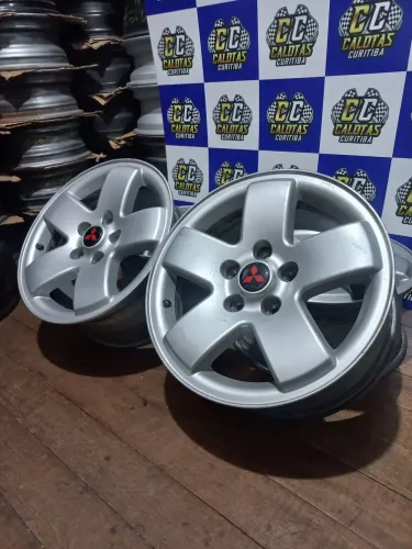 Jogo de roda Mitsubishi TR4 aro 16 em bom estado. R$129,00 as 4 rodas. Disk entrega