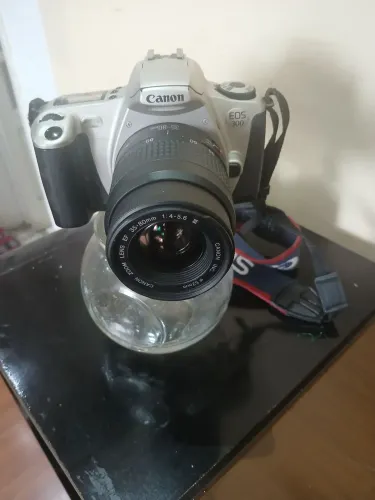 Câmera fotográfica canon