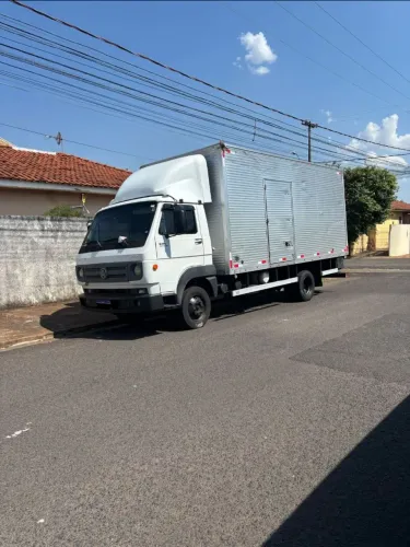 VW Caminhão 8 160 working
