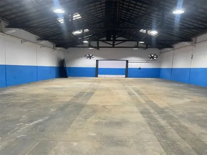 Locação de Galpão na Mooca.