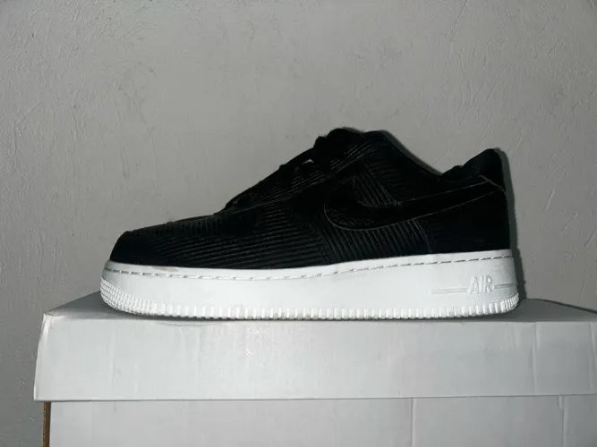 Tênis Women's Air Force 1 '07