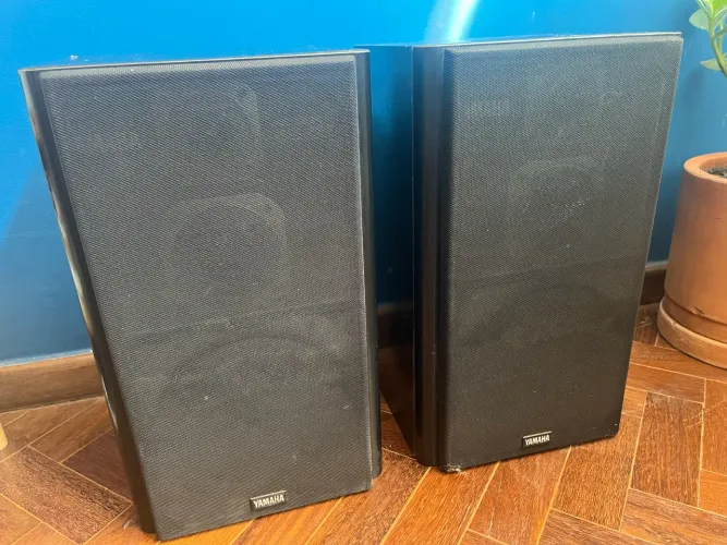 Caixas de Som Yamaha