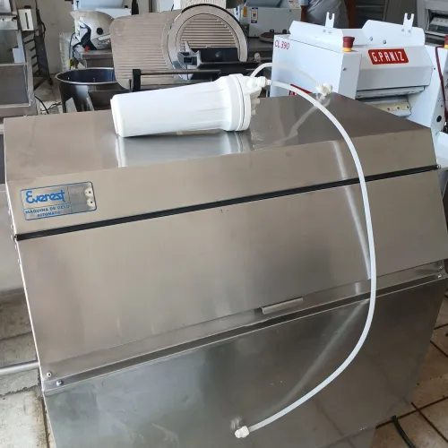 Máquina de gelo everest 100 kg dia