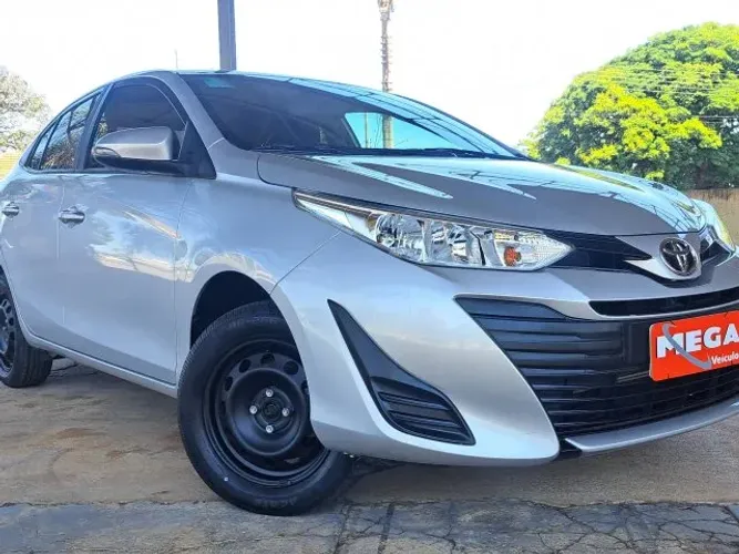 Toyota Yaris XL 1.3 Flex 16V 5P Aut. 2021
