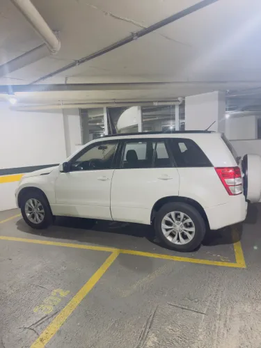 Suzuki Grand Vitara 2.0 16V 4x2/4x4 5P Aut. 2012