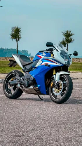 Honda CBR 600f Baixa Km