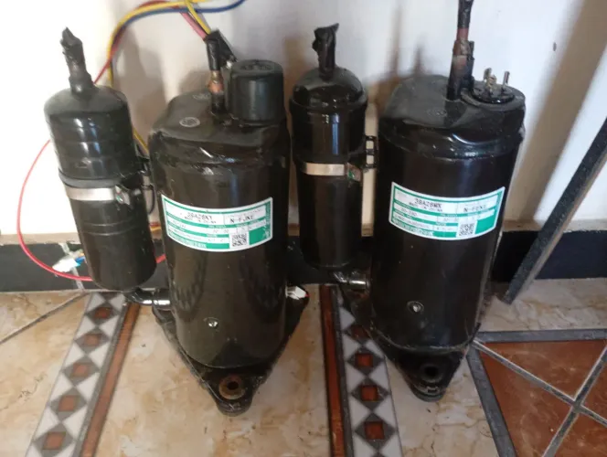 Vendo compressor inverter Eletrolux 9mil