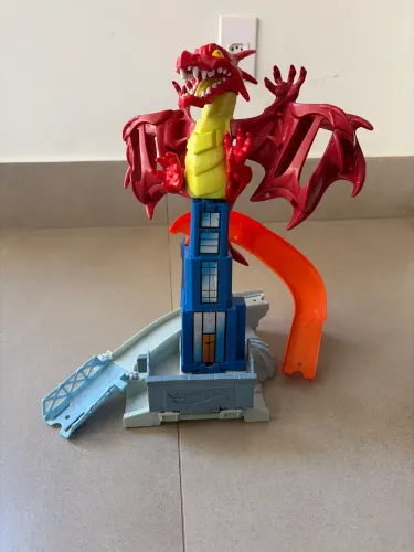 Hot Wheels Dragão