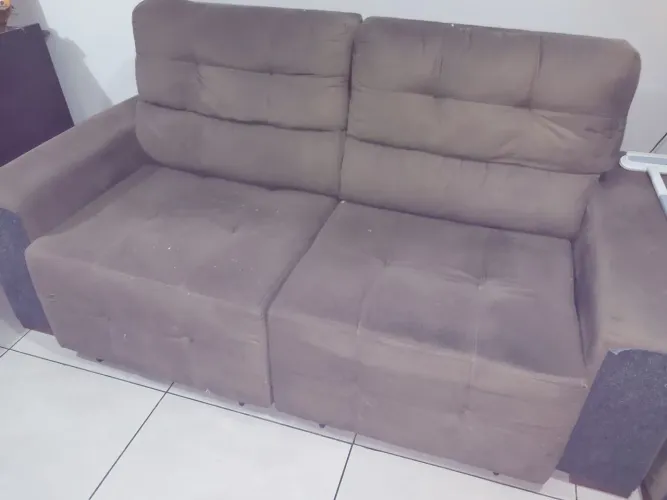 Sofá retrátil